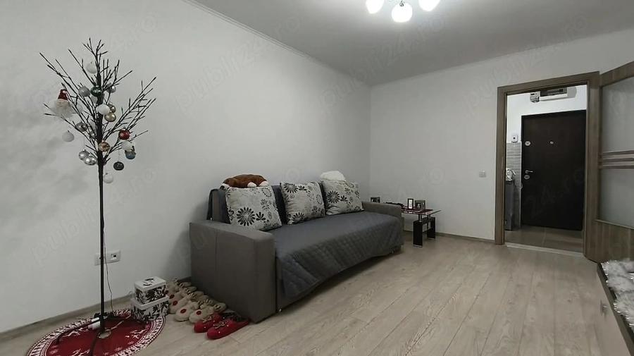 Apartament cu 2 camere decomandat în 22 Decembrie
