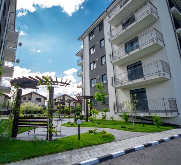 Apartament cu 3 camere decomandat în Fundeni
