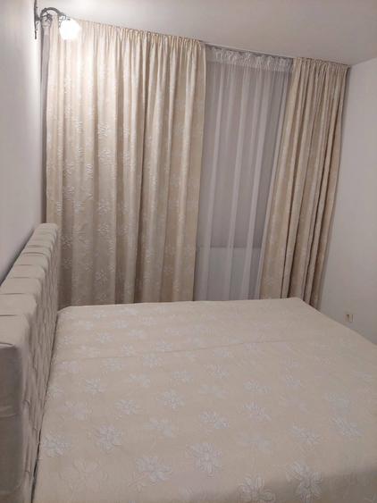 Apartament cu 2 camere semidecomandat, mobilat în Florești