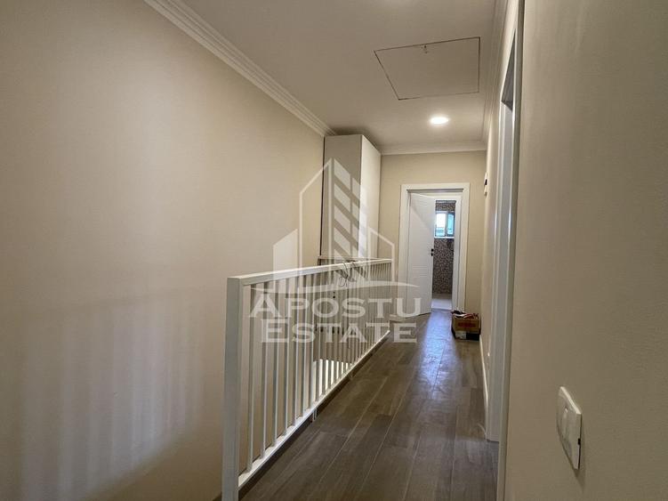 Duplex cu 5 camere cu Canalizare în Moșnița Veche