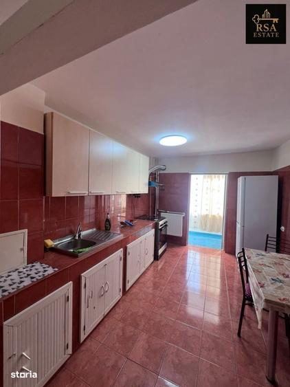 Apartament cu 3 camere decomandat în Nicolae Bălcescu
