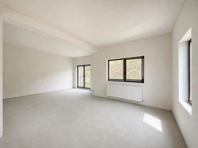Casa individuala de vanzare , 139 mp , 474 teren Zona Planoare - 5