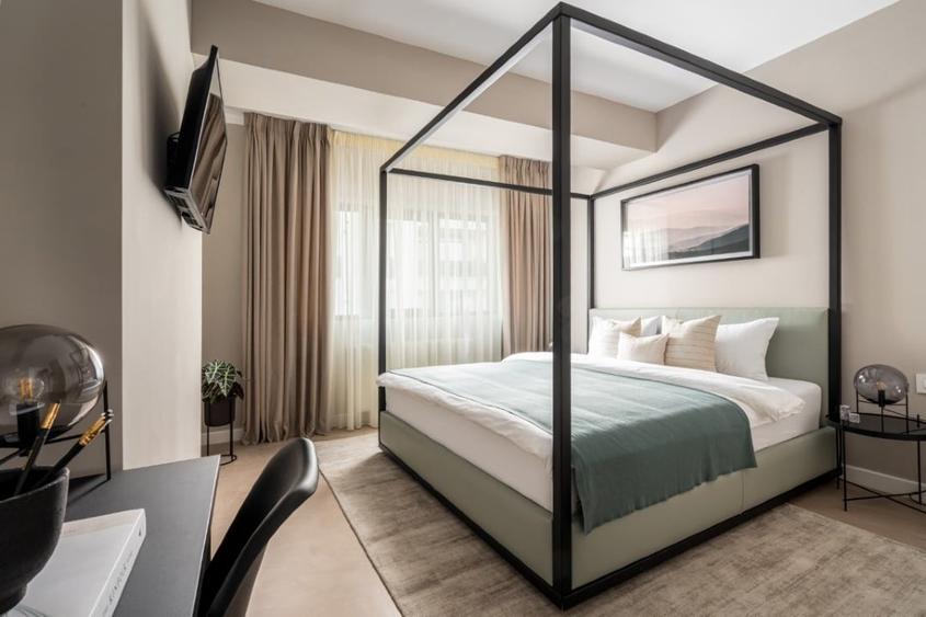 Apartament cu 3 camere decomandat în Floreasca