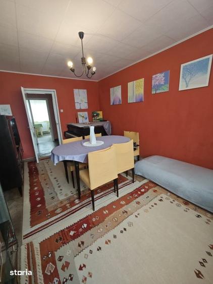 Apartament cu 4 camere în Central