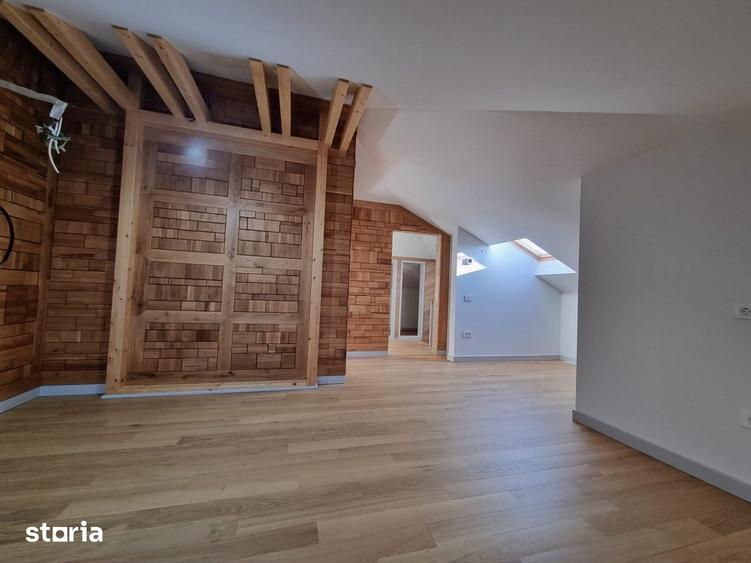 Casă cu 5 camere cu Teren 357 Mp în Central