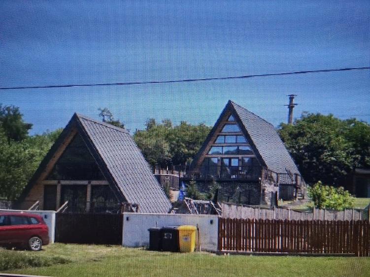Casă cu Teren 1179 Mp în Sălciua Nouă