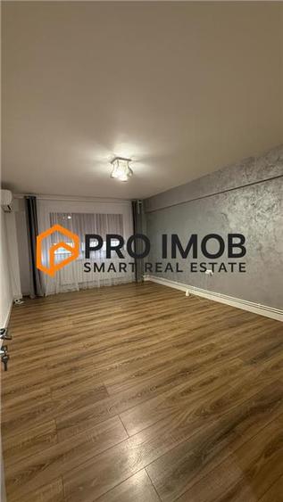 Apartament 3 camere cf 1 decomandat zona Micro 3 - 1