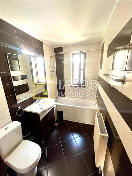 Apartament cu 3 camere decomandat, mobilat în Banca Națională