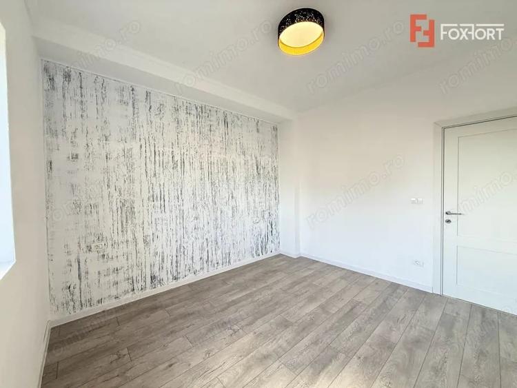 Apartament cu 3 camere semidecomandat în Torontalului