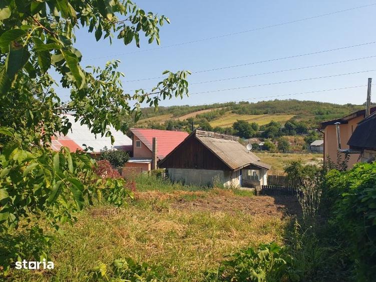 Casă cu 4 camere cu Teren 568 Mp în Popricani
