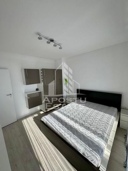 Apartament cu 2 camere semidecomandat în Torontalului