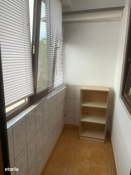 Garsonieră decomandată în Rahova