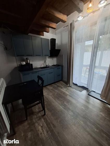 Garsonieră în Ana Ipătescu