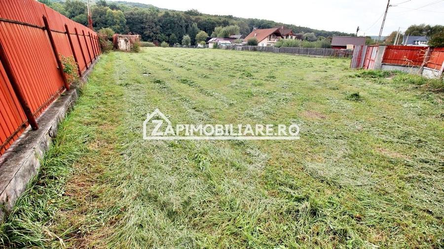 Teren Construcții intravilan de 5400 mp, în Corunca