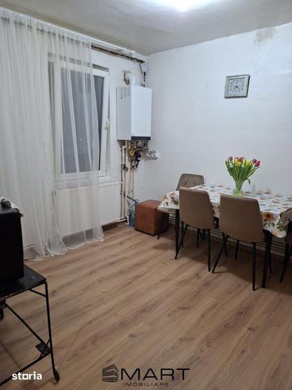 Apartament cu 4 camere decomandat în Feldioara