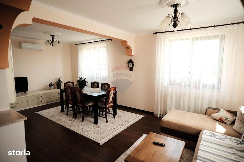 Casă cu 4 camere în Central