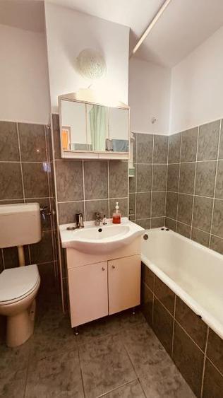 Apartament cu 2 camere decomandat în Răcădău