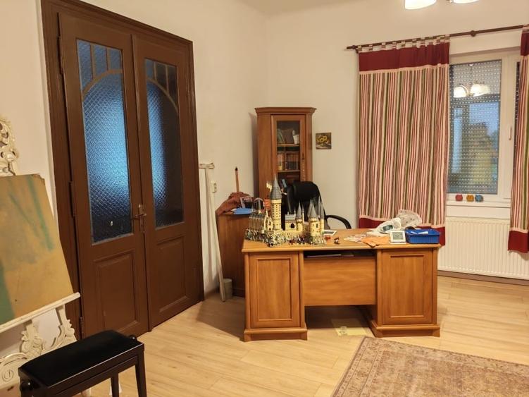 Casă individuală cu 3 camere cu Teren 1050 Mp în Central