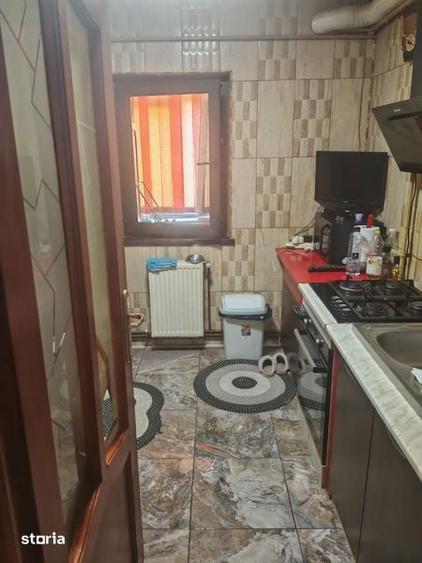 Vand apartament 2 camere mazepa 2 - 5