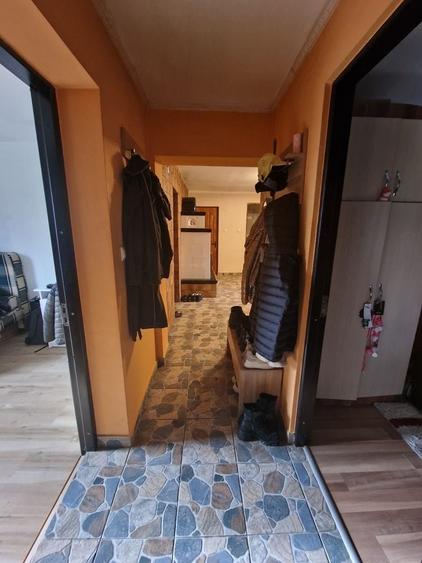 Casă cu 3 camere în Central