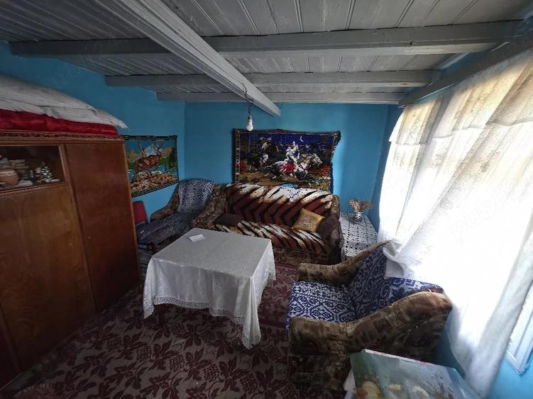 Casă cu 2 camere cu Teren 1829 Mp în Erbiceni