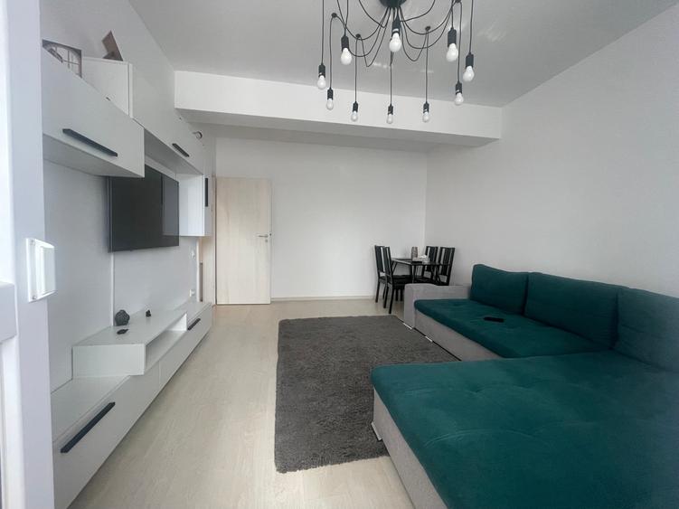 Apartament cu 2 camere decomandat în Berceni