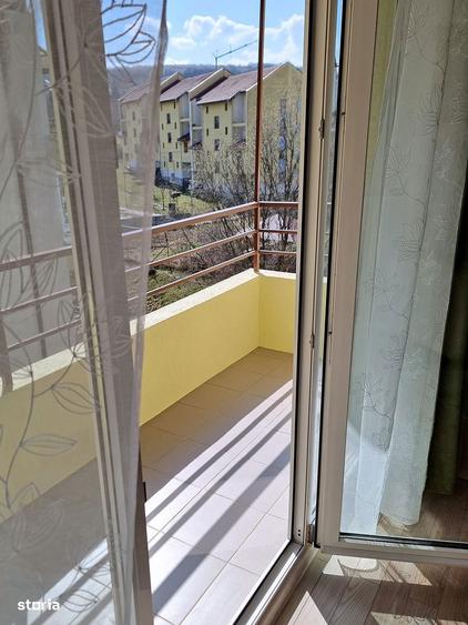 Apartament cu 2 camere decomandat în Florești