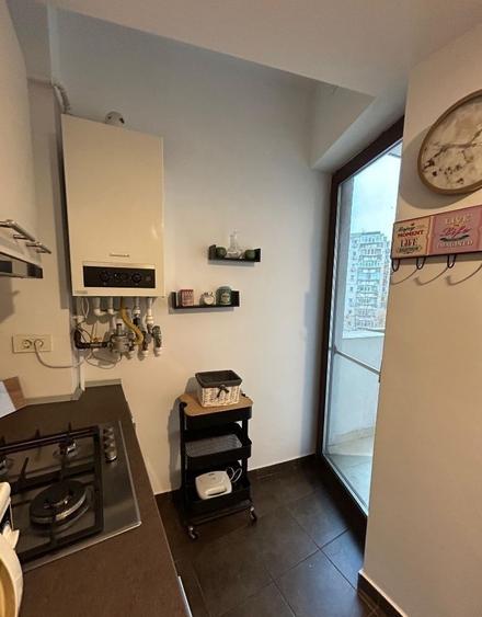 Apartament cu 2 camere semidecomandat, mobilat în Timpuri Noi