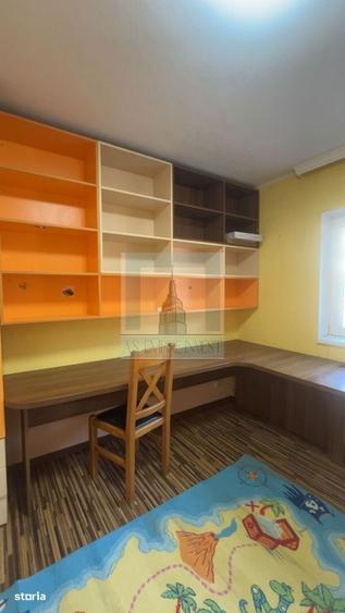 De inchiriat apartament 3 camere/ zona Racadau - 16