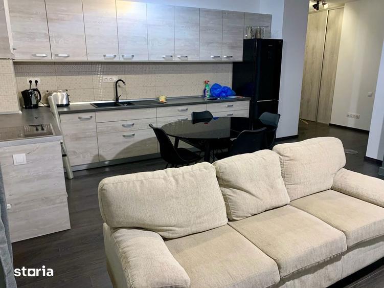 Apartament cu 3 camere în Bună Ziua