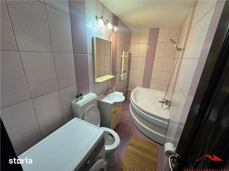 Apartament cu 2 camere, mobilat în Central