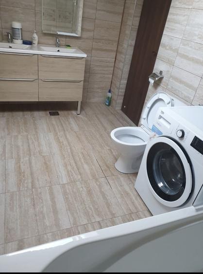 Apartament cu 2 camere decomandat în Florești