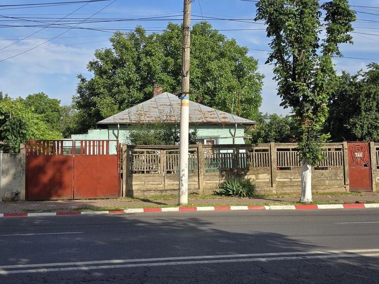 Casă cu 3 camere în Central