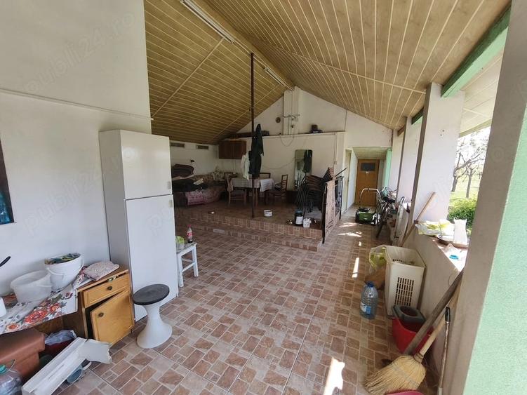 Casă cu 3 camere cu Teren 1500 Mp în Beregsău Mare
