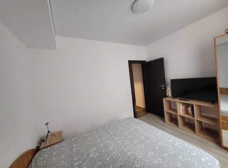 Apartament cu 3 camere decomandat în Militari