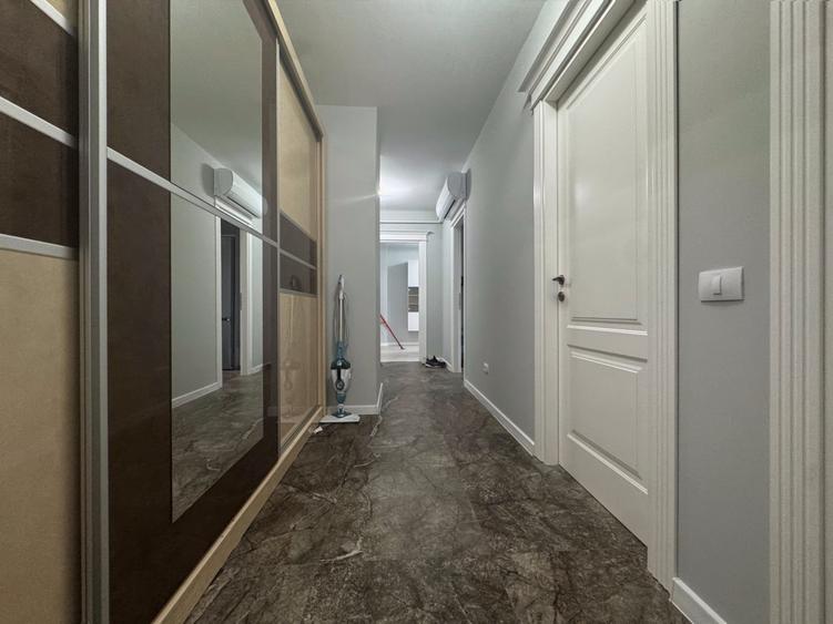 Apartament cu 3 camere decomandat în Lunca Cetățuii