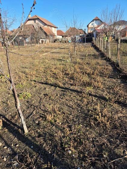Casă cu 3 camere în Oșorhei