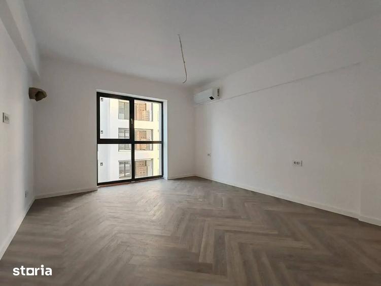 Apartament cu 3 camere decomandat în Theodor Pallady