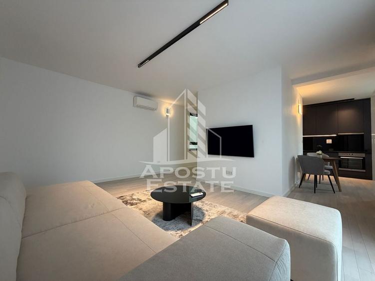 Apartament cu 2 camere semidecomandat, mobilat în Dumbrăvița