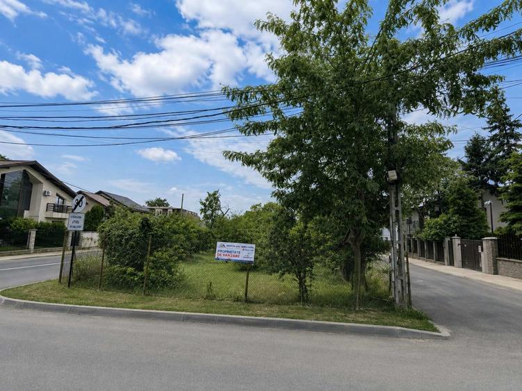 Teren Construcții intravilan de 995 mp, în Moara de Vânt