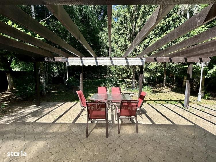 Resedinta 5 camere, cu Padure Privata, Paradisul Verde, teren 1735mp - 1