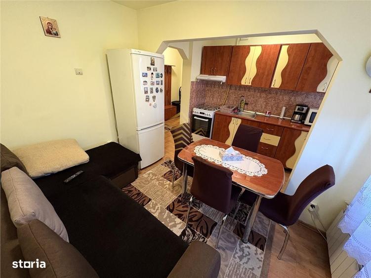 Apartament cu 2 camere semidecomandat în Central