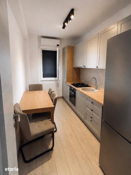 Apartament cu 2 camere decomandat în Exterior Vest