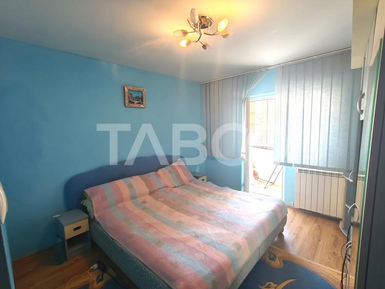 Apartament cu 4 camere decomandat, mobilat în Turnișor