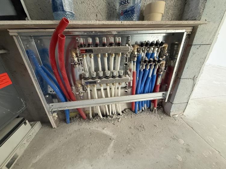 Apartament cu 2 camere decomandat în Vișan