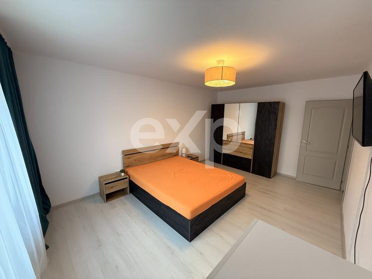 Apartament cu 2 camere decomandat, mobilat în Central