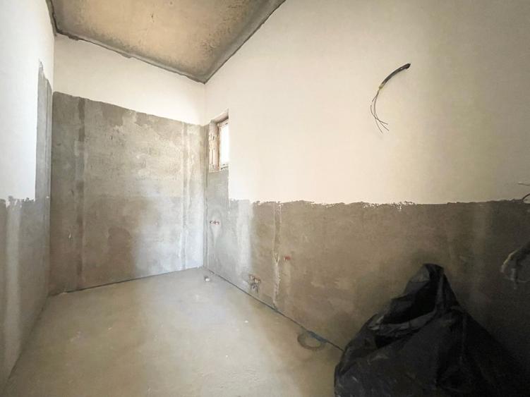 Duplex cu 3 camere cu Canalizare în Moșnița Nouă