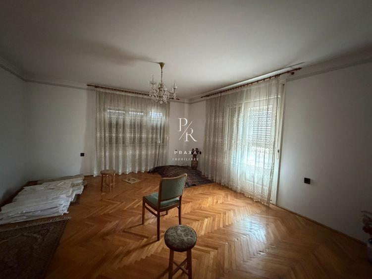Casă individuală cu 30 camere cu Canalizare în Izvoru Crișului
