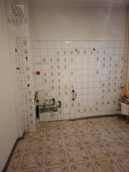 Apartament cu 3 camere decomandat în Arcul de Triumf