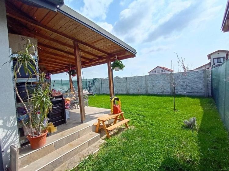 Casă individuală cu 3 camere cu Teren 300 Mp în Cornetu